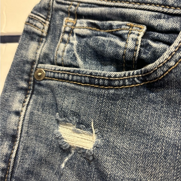 Silver Jean Company Avery Bermuda Wasit 29 Length 9” - Picture 7 of 10